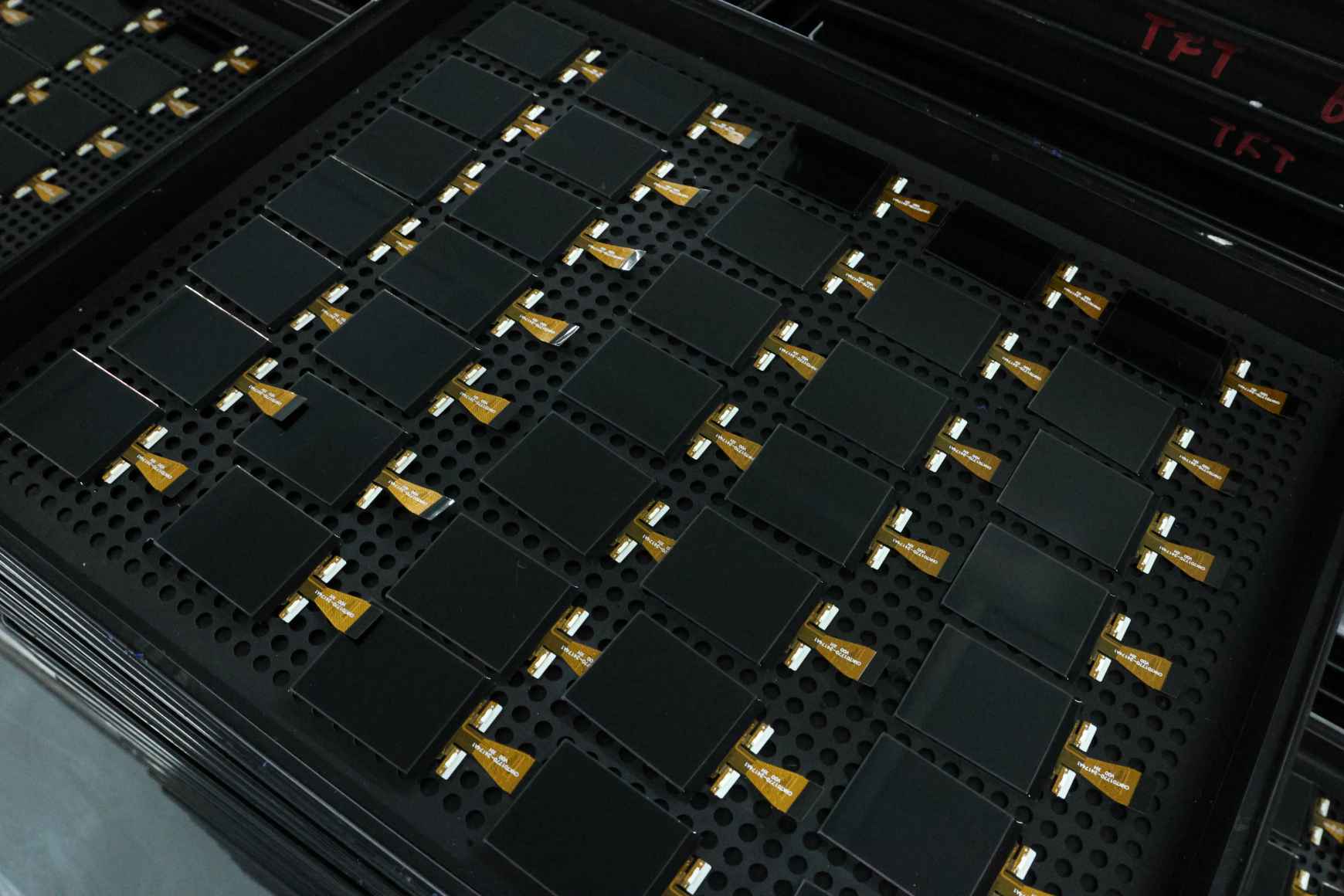 Chińscy producenci wyświetlaczy LCD są liderem na rynku wyświetlaczy medycznych o wysokiej częstotliwości odświeżania, niestandardowe moduły ciekłokrystaliczne stymulują wielomiliardowy rynek przyrostowy